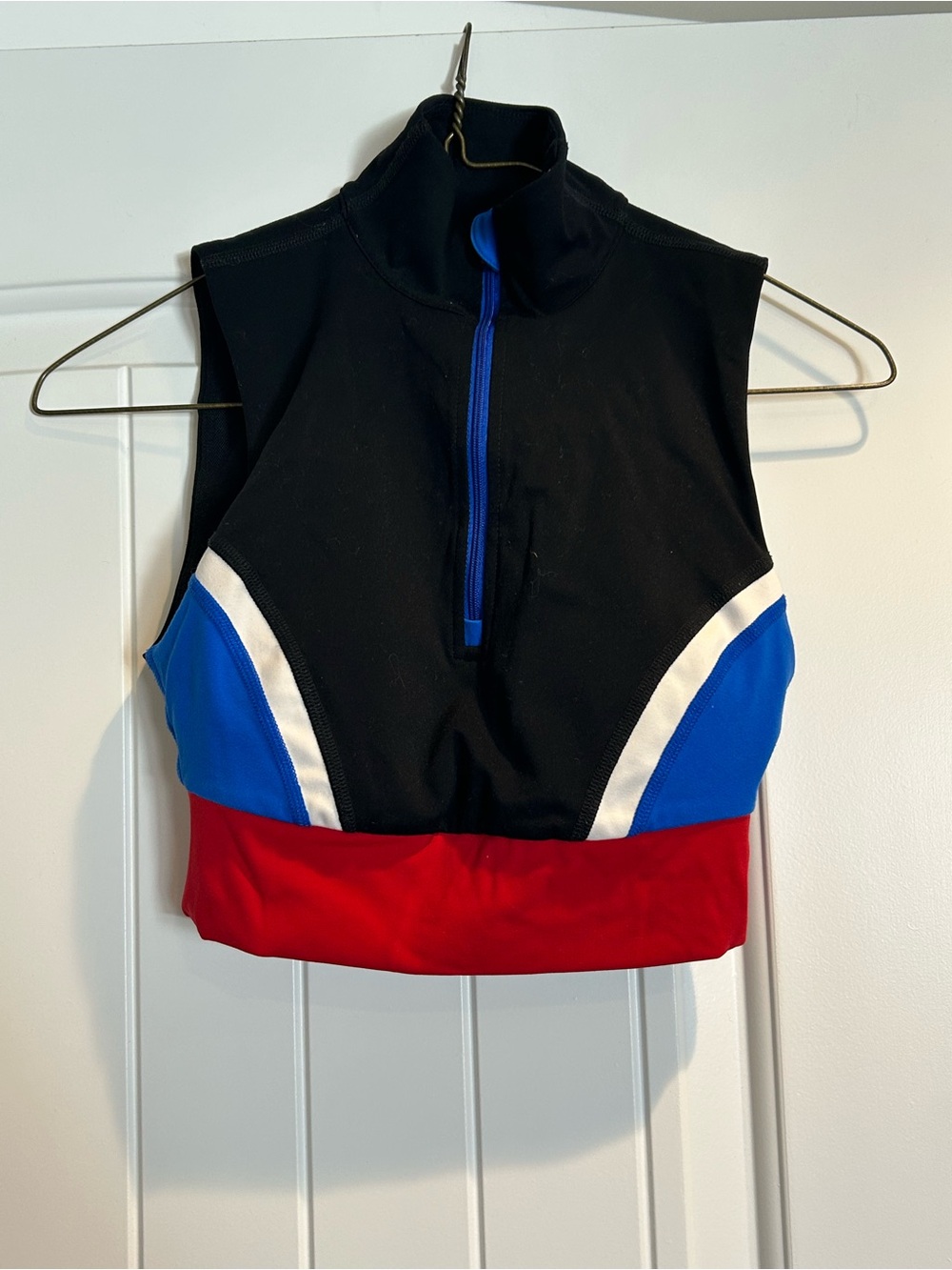 Sports Illustrated Black Blue Red Zip Crop Top